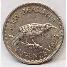 NEW ZEALAND 1965 . SIXPENCE . ERROR . BROKEN WING